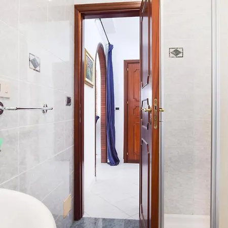 Awesome In With Kitchen Apartment Capaci