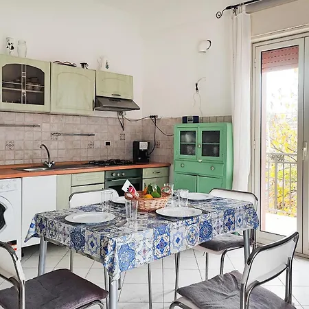 Awesome In With Kitchen